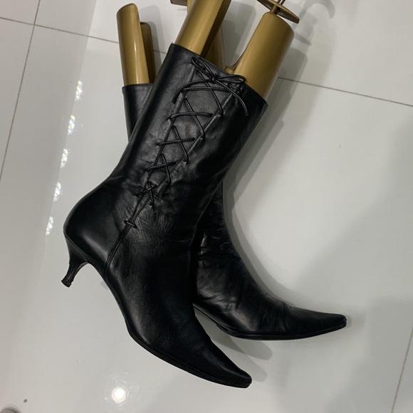 Banana Republic Black Leather Boots size 10 - Picture 15 of 17